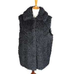 UGG Faux Fur Vest Womens Size XL Black Long Cozy Curly Teddy Shearling Apres Ski